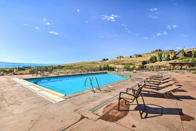 Image de Fish Haven Gem w\/ Lake View & Community Beach!