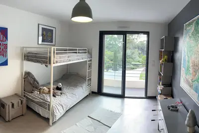 Image de Maison californienne Ă 250m de la plage avec piscine et vue mer