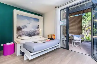 Image de Premium Apartment mit 1 Schlafzimmer und Terrasse für 4 Personen
