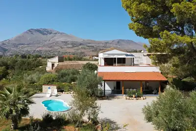 Image de La Giara - Villa with Swimming Pool and Parking