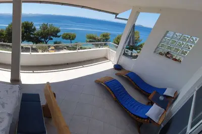 Appartement de deux chambres prés de la plage Murter (A-22397-a)