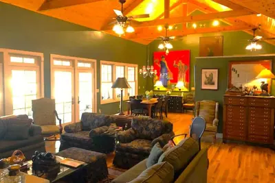 Image de 4 Bedrooms with Views on Monteagle Mountain