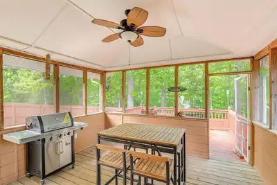 Image de Cozy Hermitage Home w\/ Deck: 11 Mi to Nashville!