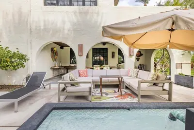 Image de New! Country Club Villa, Heated Pool w\/ Hot Tub