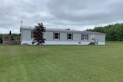Image de Upnorth Getaway. Spacious 4 bedroom, 3 bathroom. On the Atv\/Snowmobile Trails