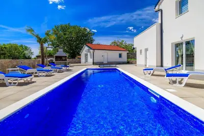 Image de Appartement de vacances Kras pour 2 - 4 personnes avec 2 chambres à coucher - Appartement de vacance