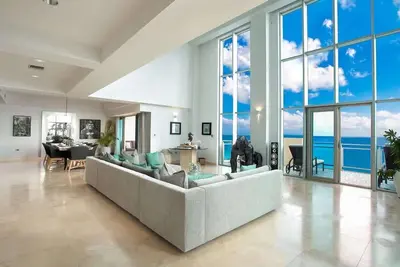 The Cove in Cupecoy by Personal Villas- Views of the Turquoise Sea
