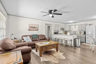 Image de Country Comfort 4br-2ba, New Reno, Patio, Fenced Yard, Bbq