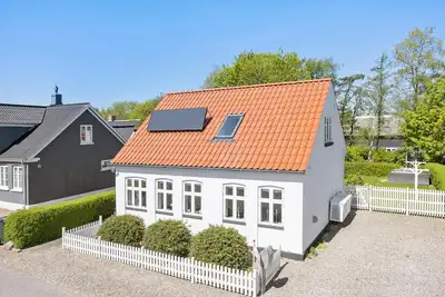 Image de Belle maison de 1 chambre à Tranekær