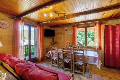 Image de Appartement 'Appartement 6p' avec vue sur la montagne, balcon et Wi-Fi