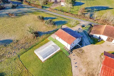 Image de Maison au calme avec piscine