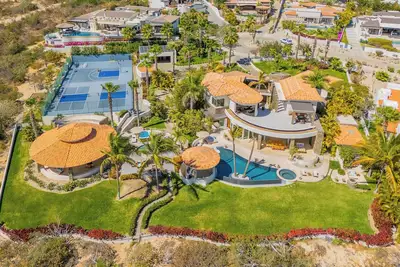 Image de Amazing 6 Bd Villa W/ Gourmet Chef, Butler, Gym and Included Yacht Charter!