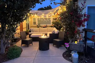 Image de Centrally located in a quiet, safe neighborhood. Enjoy the hills of the valley