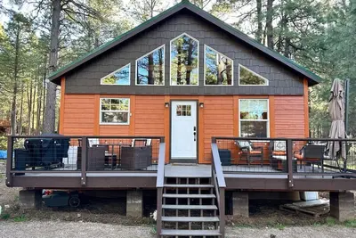 Image de Big Buck |  Micro-cottage • Loft • Lakes nearby