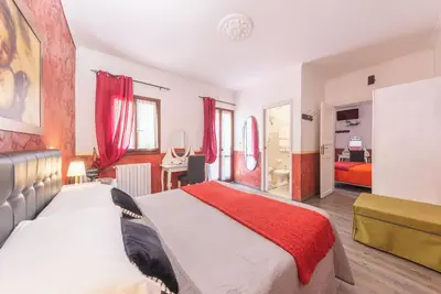 Image de Caméra Doppia dans la Maison de l'Histoire