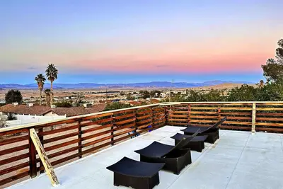 Image de Santorini Haven: View, Stargazing, Pets friendly, Bbq, Large Deck