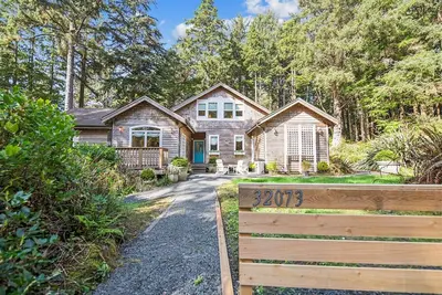 Image de Ocean Echoes Villa - New Listing! - Beachcomber Vacation Homes