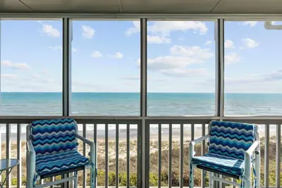 Image de Oceanfront Condo-Breakers C32
