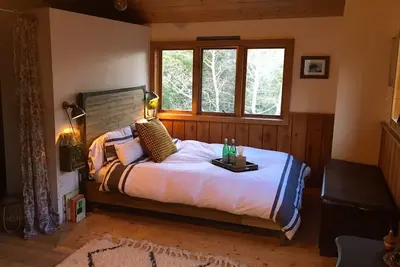 Image de Mountain oasis with hot tub