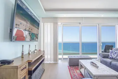 Image de Encantame Towers Luxury Resort 2- Bedroom Deluxe Corner Condominium