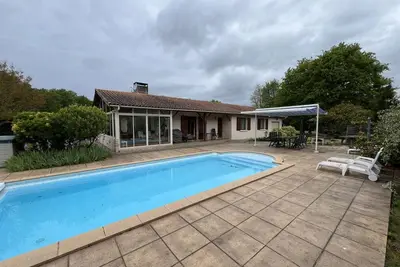 Image de Ref 707 - Agréable villa avec piscine dans un quartier calme