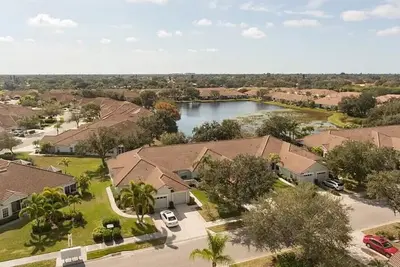 Image de Tropical Villa in award winning Golf community located in the heart of Venice Fl