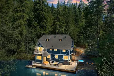 Image de Hillside Cottage: Private Pond, Hot Tub, Game Room by Hurricane Ridge, Onp