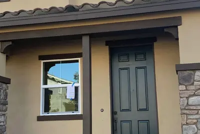 Image de Brand new model home in Vista Canyon Layout