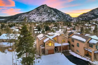 Image de New Mt Royal Retreat Near Downtown Frisco - Hot Tub & Breathtaking Views