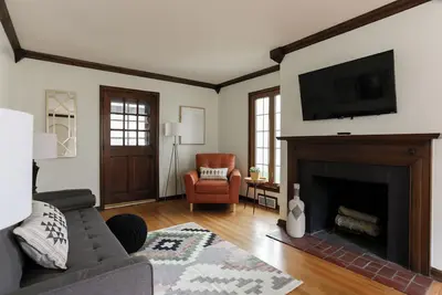 Image de Modern Bungalow in Cedar St