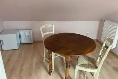 Loue chambre-e-s (6 couchages max. ) à Versailles / Fontenay-Le-Fleury