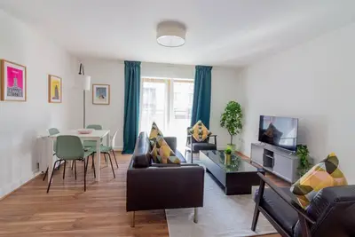 Image de GuestReady - Séjour moderne à Pheonix Park