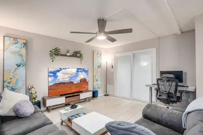 New! Pool, King Bed, Minutes From Old Town