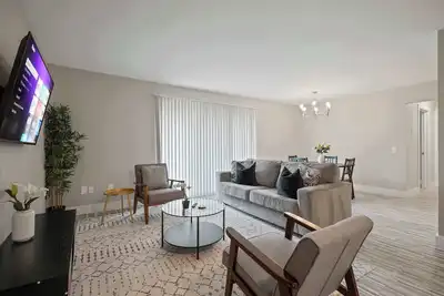 Image de Cozy Stay Modern Comfort in the City