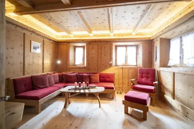 Image de Chasa Riatsch: Renovated Engadine house in the centre of Ardez