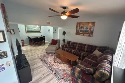 Image de Premier Location - Uf / Shands / Gainesville. Closest Condo to Campus!