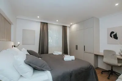 Image de Central Deluxe Apartment with Workspace - Apartment Datala