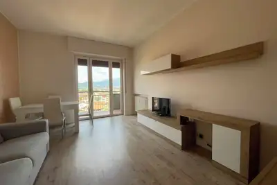 Image de Asia House [Panoramic Penthouse] 5 min Bgy airport, Bolognini hospital, Fiera Bg