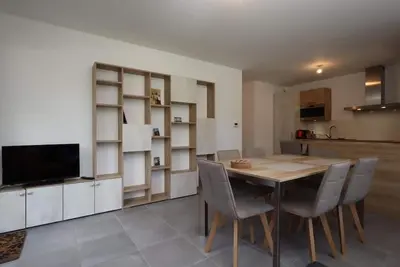 Image de 350m du centre station, Rez-de-chaussée, parking, 72m², Les Houches