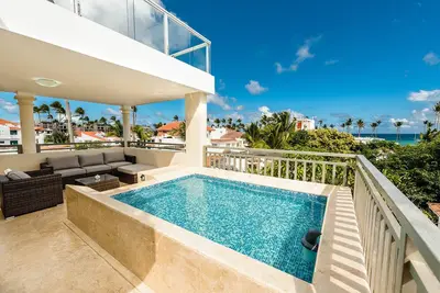 Image de Amazing Ocean View Penthouse, Private Beach, 8Pax