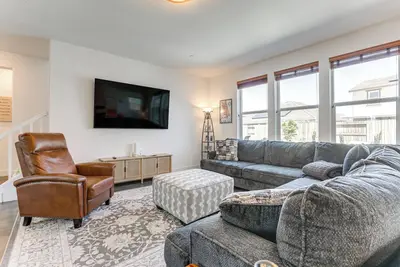 Image de Spacious Roseville Home w\/ Patio - Near Golf!