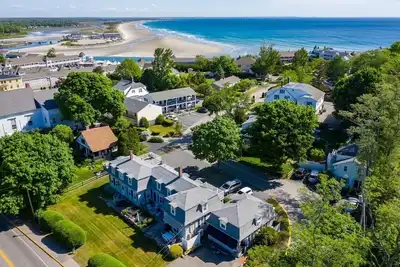 Image de Modern condo in ideal Ogunquit location