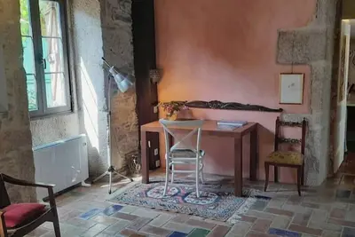 Image de Casa de Piedra de 1900, Loft con Encanto. Patio Privado con Sombra Natural