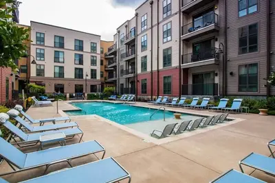 Image de Modern Downtown Apartment Near Uab