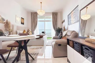 Image de Modern Studio with Balcony in Arjan