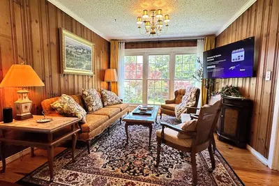 Image de Serene Sanctuary - Pet-Friendly