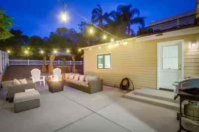 Image de Walk to Torrey Pines State Beach, Hot Tub, Firepit