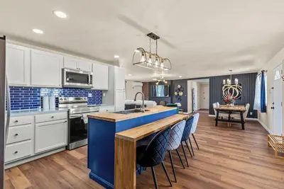 Image de Private Modern Desert oasis on 5 acres! Family Friendly near the military base!