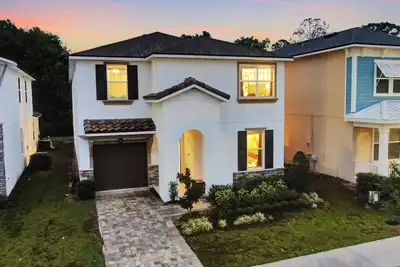 7bd/6. 5ba Villa w/ Pool & Spa -> Solara Resort