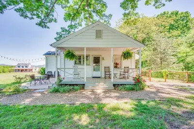 Image de Cozy 3br Cottage | Amazing View, Firepit, Big Yard